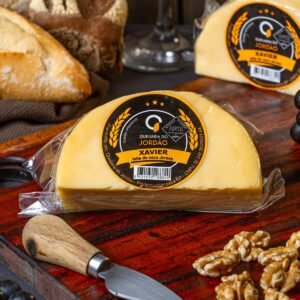 Queijo Xavier, queijo artesanal de leite de vacas Jersey da Queijaria do Jordão